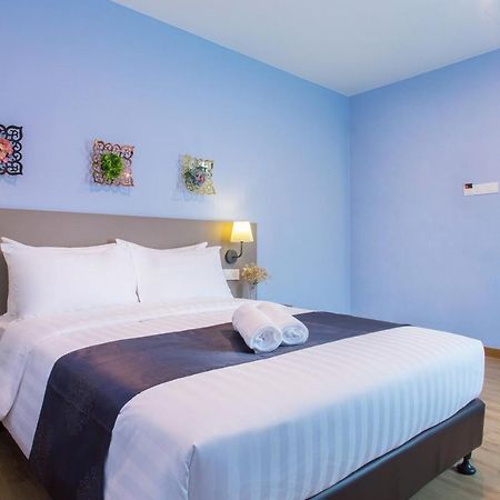 Dk Hotel Johor Bahru Kültér fotó