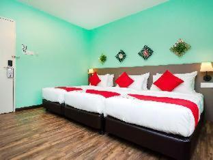 Dk Hotel Johor Bahru Szoba fotó